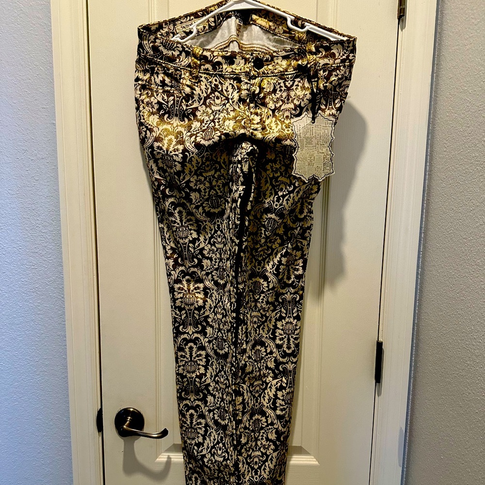 Hot Kiss brand new gold white jeans